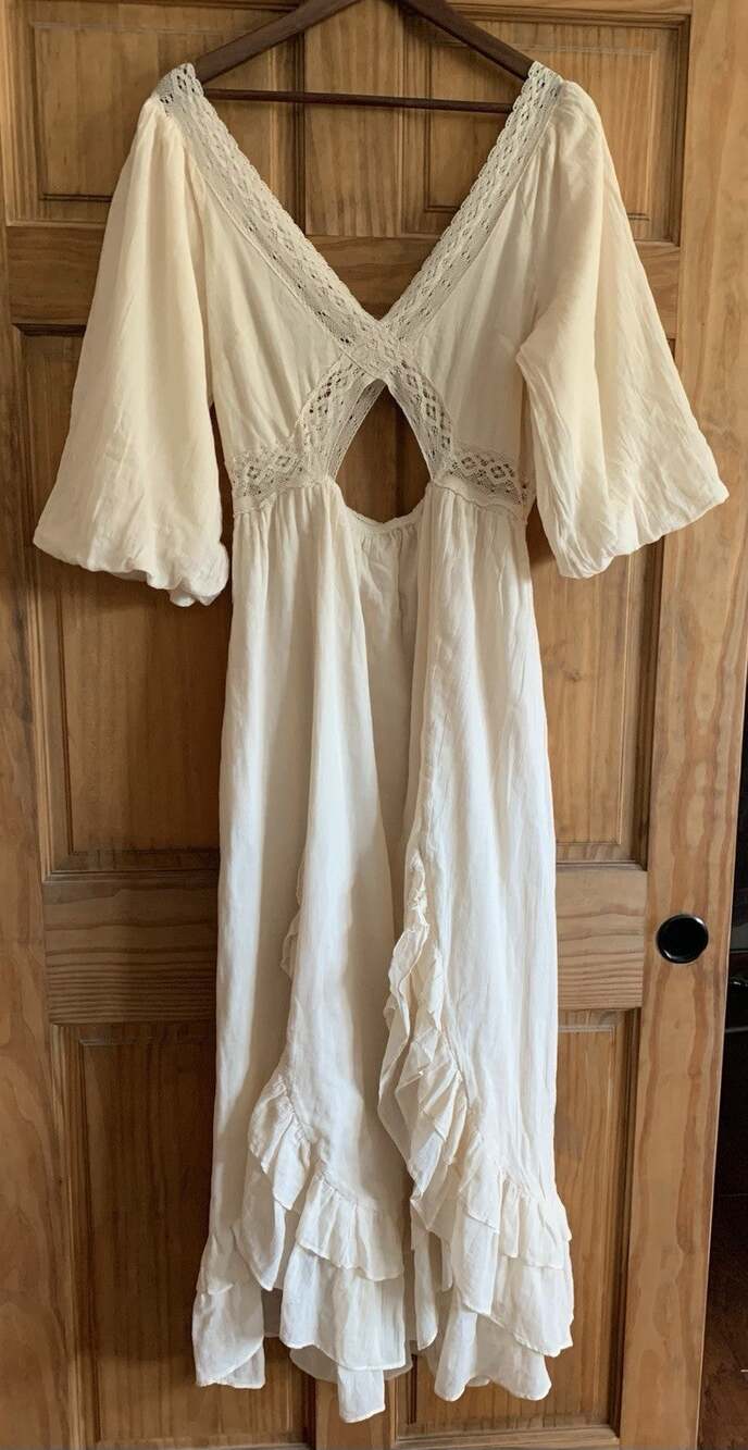 Free People Xs & Os Ruffle Flutter Cream Maxi Dress Lace Cutout L